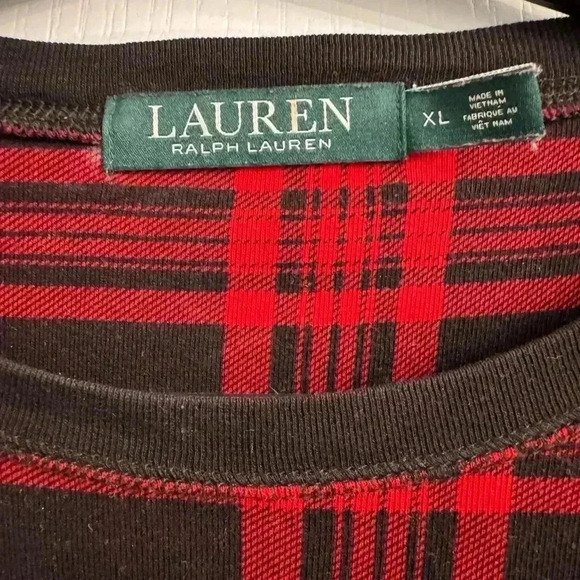 Ralph Lauren cute top. Ptp 20” shoulder to hem 22.5” - Picture 3 of 6